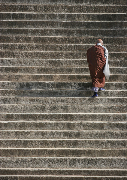 korea zen monastery temple haeinsa staircase monk