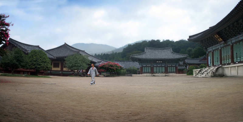 korea zen songgwangsa monastery temple novice monk